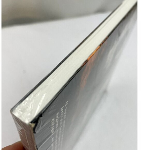 AI Sapien: Variations on Architecture and the Future by Robert Cha Paperback New - Picture 3 of 4